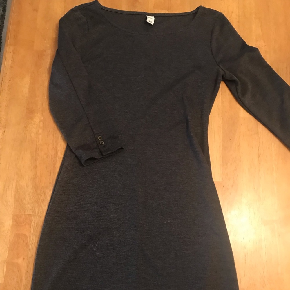 Gray dress from Old Navy size XS fits like S